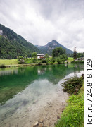 Кёнигсзе (нем. Königssee) — озеро на юго-востоке Баварии, расположенное в районе Берхтесгаден (2015 год). Стоковое фото, фотограф Александр Буценин / Фотобанк Лори