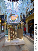 Презентация бутика "Jimmy Choo" в  ГУМе в Москве (2017 год). Редакционное фото, фотограф lana1501 / Фотобанк Лори
