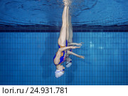 Underwater view of Synchronized Swimming (2017 год). Редакционное фото, фотограф Некрасов Андрей / Фотобанк Лори