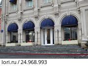 Магазин Ralph Lauren. Театральный проезд, 1. Тверской район. Москва (2017 год). Редакционное фото, фотограф lana1501 / Фотобанк Лори