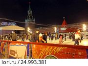 ГУМ-каток на Красной площади вечером. Город Москва (2017 год). Редакционное фото, фотограф Алексей Гусев / Фотобанк Лори
