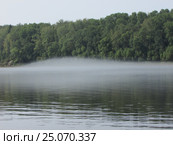 Туман над рекой. Стоковое фото, фотограф Евгений Мекка / Фотобанк Лори
