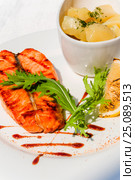 Grilled salmon. Стоковое фото, фотограф Владимир Докучаев / Фотобанк Лори