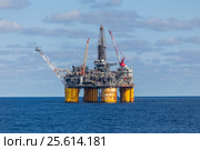 Платформа Shell Mars A в Мексиканском заливе (2016 год). Редакционное фото, фотограф Алексей Шматков / Фотобанк Лори