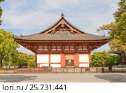 Лекционный зал (Кодо, 1491 г.) храма Тодзи в Киото, Япония. Объект ЮНЕСКО (2016 год). Редакционное фото, фотограф Иван Марчук / Фотобанк Лори