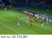Cabral (Celta de Vigo) header from corner displays the next round (2017 год). Редакционное фото, фотограф Валентин Лещименко / Фотобанк Лори