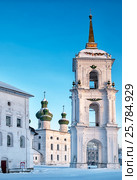 Архитектурный ансамбль Соборной площади. Каргополь (2009 год). Редакционное фото, фотограф Румянцева Наталия / Фотобанк Лори