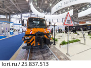 MOSCOW - OCT 30, 2014: Truck Unimog U400 (Mercedes Benz) at exhibition city transport ExpoCityTrans 2014. Редакционное фото, фотограф Losevsky Pavel / Фотобанк Лори