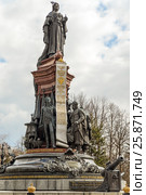Памятник императрице Екатерине II в Краснодаре. Редакционное фото, фотограф Денис Черкашин / Фотобанк Лори