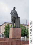 Памятник Ленину в Брянске (2016 год). Редакционное фото, фотограф Илюхина Наталья / Фотобанк Лори