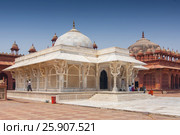 Jama Masjid mosque, Tomb of Sheikh Salim Chishti, Fatehpur Sikri, India. Стоковое фото, агентство BE&W Photo / Фотобанк Лори