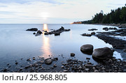 Early morning on the shore of Lake Ladoga. Стоковое фото, фотограф Дмитрий Камалов / Фотобанк Лори