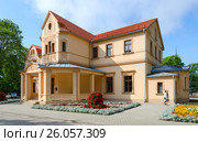 Палангский Курхауз, Аллея графов Тышкевичей 1, Паланга, Литва (2015 год). Стоковое фото, фотограф Ольга Коцюба / Фотобанк Лори