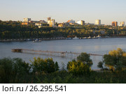 Ростов-на-Дону. Вид на реку Дон, город, набережную (2006 год). Стоковое фото, фотограф Дмитрий Щукин / Фотобанк Лори