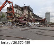 Снос Щелковского автовокзала. Москва. (2017 год). Редакционное фото, фотограф Роман Каменский / Фотобанк Лори
