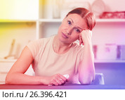 Woman concentrating on work on laptop. Стоковое фото, фотограф Яков Филимонов / Фотобанк Лори
