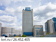 Высотное здание компании "Газпром" на улице Намёткина в Москве (2017 год). Редакционное фото, фотограф Victoria Demidova / Фотобанк Лори