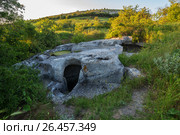 Cave city Bakla in Bakhchysarai Raion, Crimea. Стоковое фото, фотограф Юлия Машкова / Фотобанк Лори