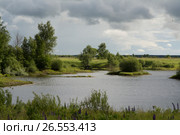 Тучи над озером. Стоковое фото, фотограф Игорь Камаев / Фотобанк Лори