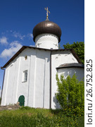 Ильинский храм в Выбутах, Псковская область (2015 год). Стоковое фото, фотограф Солодовникова Елена / Фотобанк Лори