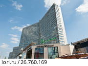 Торговый центр «Весна» на Новом Арбате. Москва. Россия (2017 год). Редакционное фото, фотограф E. O. / Фотобанк Лори
