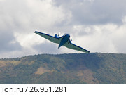 Геленджик, "Гидроавиасалон-2006". Самолет-амфибия Бе-103 в полете. Редакционное фото, фотограф Дмитрий Щукин / Фотобанк Лори