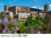 Castle of Santa Pau in summer day, Garrotxa (2017 год). Стоковое фото, фотограф Яков Филимонов / Фотобанк Лори