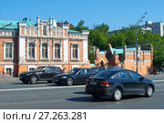 Москва. Черные автомобили на Садовом кольце (2014 год). Редакционное фото, фотограф Зобков Юрий / Фотобанк Лори