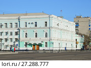Дом купца Глеба Петровича Ларина. В настоящее время - здание Администрации города Благовещенска (2017 год). Редакционное фото, фотограф Овчинникова Ирина / Фотобанк Лори