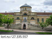 View of old building (2016 год). Стоковое фото, фотограф Юлия Белоусова / Фотобанк Лори