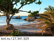 Beach Torre Sant'Andrea, Salento, Italy (2017 год). Стоковое фото, фотограф Юрий Брыкайло / Фотобанк Лори