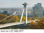 Bridge SNP, Bratislava (2017 год). Редакционное фото, фотограф Яков Филимонов / Фотобанк Лори