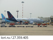 Airbus A319-111 (OO-SSA) Brussels Airlines в аэропорту Мальпенса. Милан, Италия (2017 год). Редакционное фото, фотограф Виктор Карасев / Фотобанк Лори