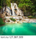 Tat Kuang Si Waterfalls. Beautiful landscape. Laos. (2017 год). Редакционное фото, фотограф Ольга Хорошунова / Фотобанк Лори