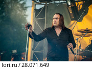 Алексей Горшенев и группа "Кукрыниксы" на фестивале "БЕРЕГ" в Питкяранте. 27 июня 2015 года. Карелия. Редакционное фото, фотограф Сергей Цепек / Фотобанк Лори