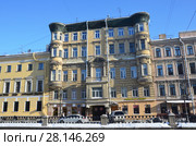 Санкт-Петербург, Доходный дом 1823 года постройки на набережной канала Грибоедова, 10. Архитекторы: Краснопевков З.Ф. и Гребенка Н.П. (2018 год). Редакционное фото, фотограф Овчинникова Ирина / Фотобанк Лори