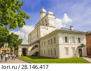 Звонница Софийского собора, Великий Новгород (2017 год). Редакционное фото, фотограф Дмитрий Федоров / Фотобанк Лори