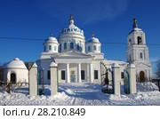 Церковь Сошествия Святого Духа (Духовская церковь) в селе Новое, Переславский район, Ярославская область (2018 год). Стоковое фото, фотограф Natalia Sidorova / Фотобанк Лори