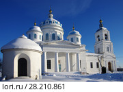 Церковь Сошествия Святого Духа (Духовская церковь) в селе Новое, Переславский район, Ярославская область (2018 год). Стоковое фото, фотограф Natalia Sidorova / Фотобанк Лори