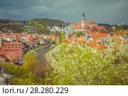 Sityscape of Cesky Krumlov in spring. Bohemia, Czech Republic. Редакционное фото, фотограф Сергей Цепек / Фотобанк Лори