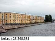 Тучков Буян (бывшие пеньковые склады) в Санкт-Петербурге. Вид с Тучкова моста (2012 год). Стоковое фото, фотограф Светлана Колобова / Фотобанк Лори