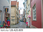 Квартал Шноор (Schnoor). Бремен. Германия (2018 год). Редакционное фото, фотограф Сергей Афанасьев / Фотобанк Лори