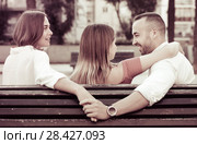 Image of the love triangle between young people outdoor. Стоковое фото, фотограф Яков Филимонов / Фотобанк Лори