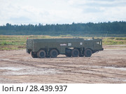 Российский оперативно-тактический ракетный комплекс (ОТРК) "Искандер" (9К720, SS-26 «Stone») на Международном военно-техническом форуме "Армия-2017". полигон Алабино, военно-патриотический парк "Патриот" Редакционное фото, фотограф Малышев Андрей / Фотобанк Лори