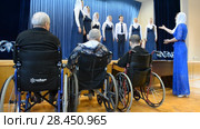 Ufa, Russia - APR 18: Older people in a nursing home. Close-up on April 14, 2018 in Ufa, Russia. Редакционное видео, видеограф Mikhail Erguine / Фотобанк Лори