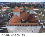 Крепость Курессааре, вид сверху. Остров Сааремаа, Эстония (2018 год). Редакционное фото, фотограф Кекяляйнен Андрей / Фотобанк Лори
