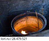 Close-up of incense sticks burning at temple, Krong Siem Reap, Siem Reap, Cambodia. Стоковое фото, фотограф Keith Levit / Ingram Publishing / Фотобанк Лори