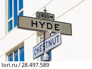 San francisco Hyde Street sign junction with Chesnut California USA (2013 год). Стоковое фото, фотограф Tono Balaguer / Ingram Publishing / Фотобанк Лори