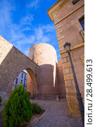 Segorbe Castellon Torre del Verdugo and medieval Muralla in Spain Valencian Community (2013 год). Стоковое фото, фотограф Tono Balaguer / Ingram Publishing / Фотобанк Лори