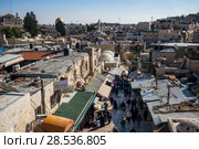 View of old city from Ramparts Walk with Dome of The Rock in the background, Jerusalem, Israel (2017 год). Стоковое фото, фотограф Keith Levit / Ingram Publishing / Фотобанк Лори